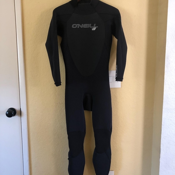 Wetsuit